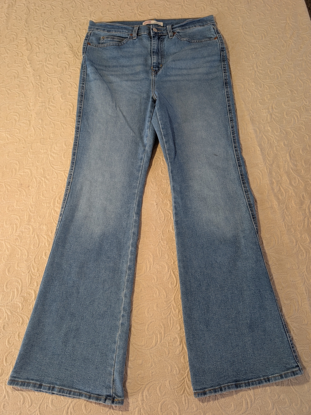 Signature by Levi Strauss Light Wash Flare Jeans